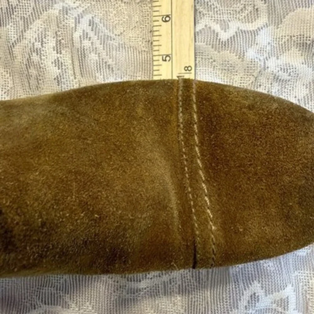 UGG Boots Chelsea Men’s 11 Well Worn. Pics Show Heel Wear. Great Work Boots